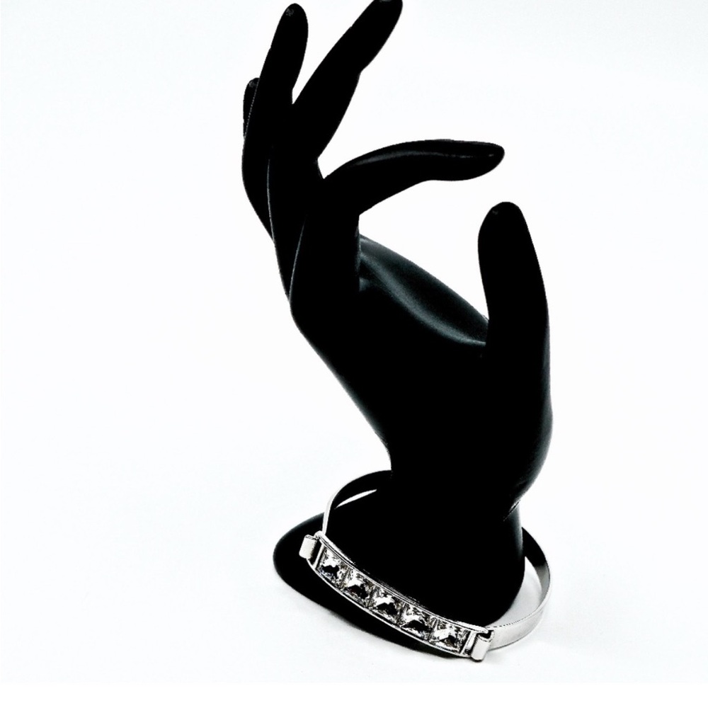SWAROVSKI~CRYSTAL BANGLE BRACELET - Picture 3 of 4
